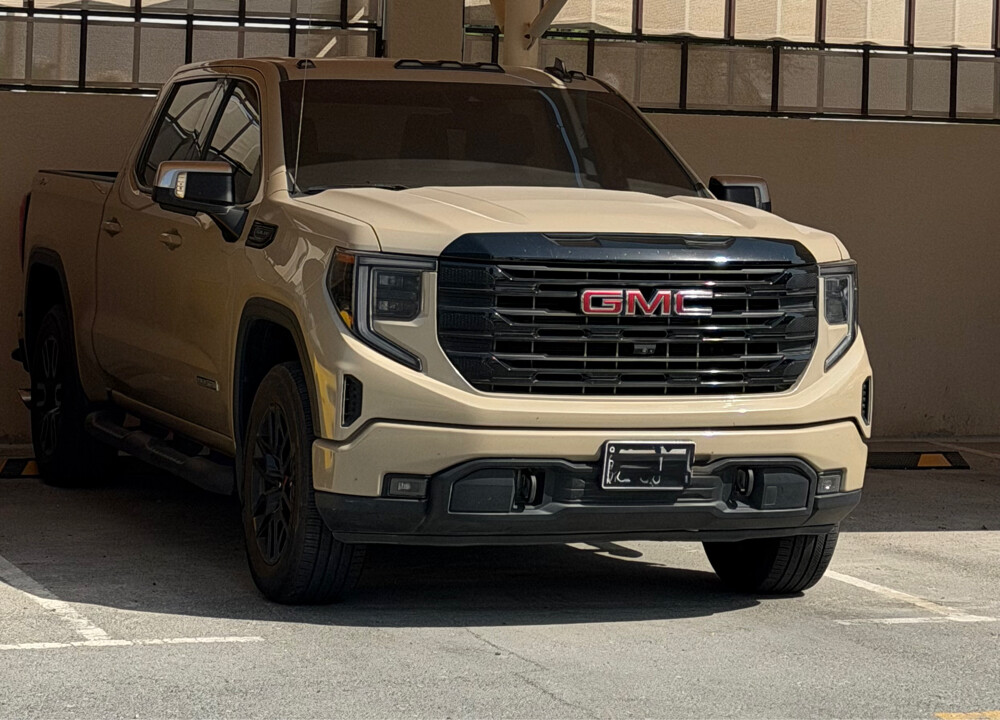 GMC Sierra Elevation - 1
