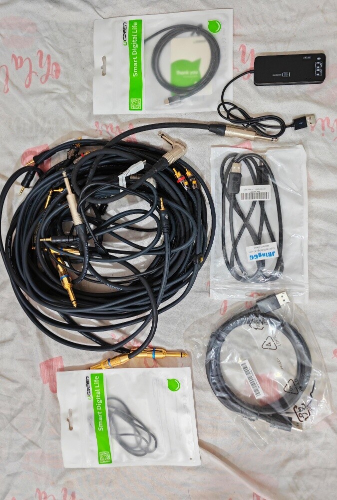 Keyboard,Mixer & Audio Interface - 5