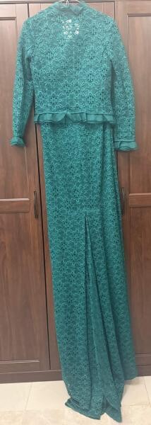 CH Dress Size 6-Excellent Condition - 2