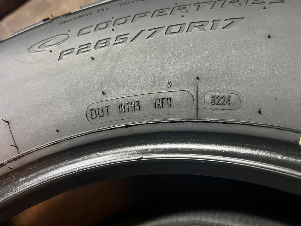 285/70/17 Cooper, USA  - 6