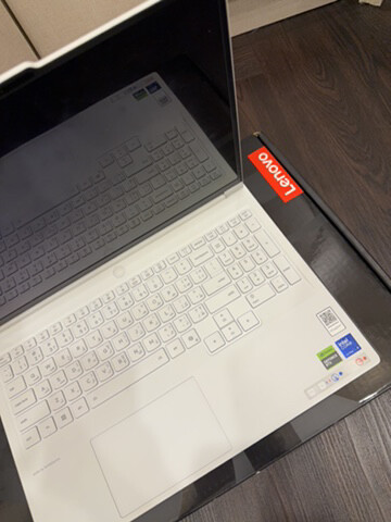 pro lenovo laptop ideapad legion 7 - 2