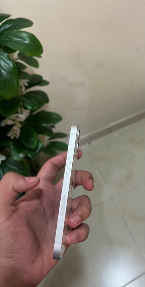 Iphone 13 - 4