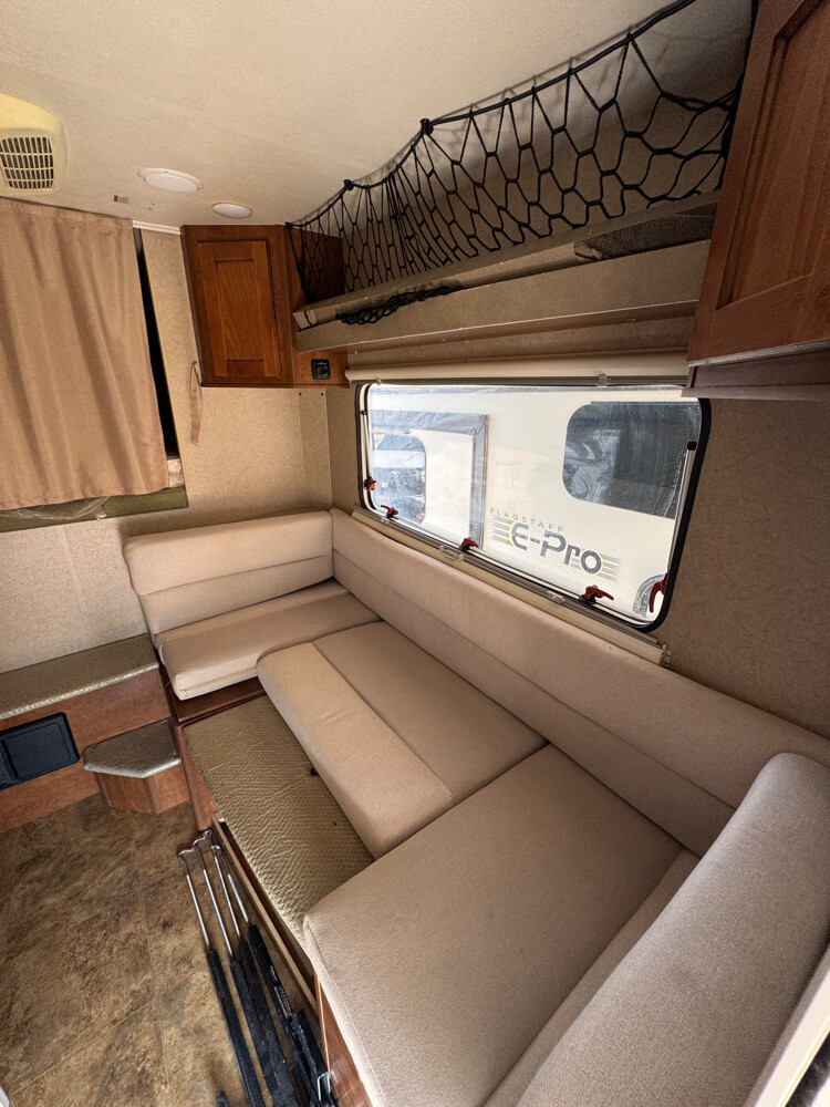 Lance Camper 605  - 6