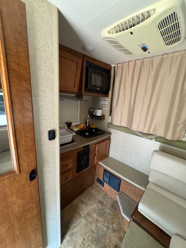 Lance Camper 605  - 7