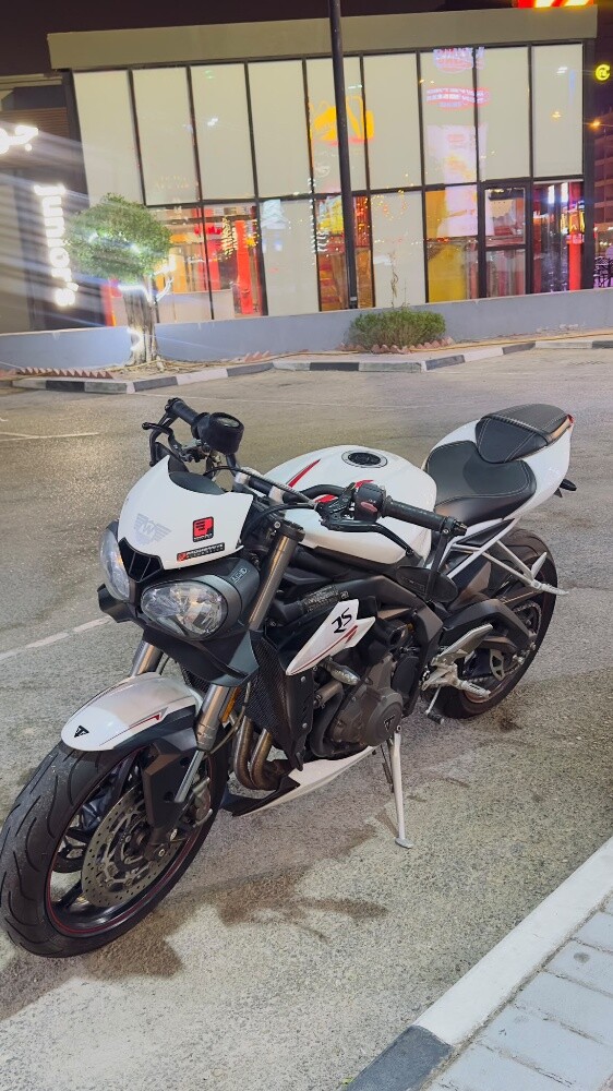 2018 street triple 765rs - 2