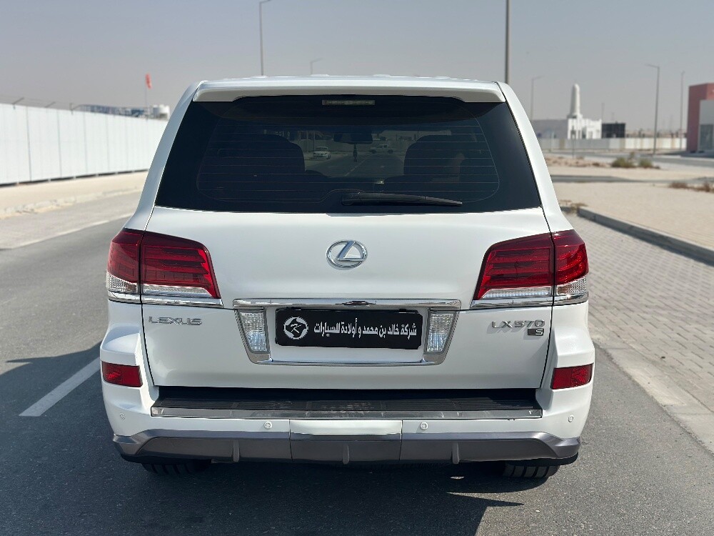 لكزس - 3