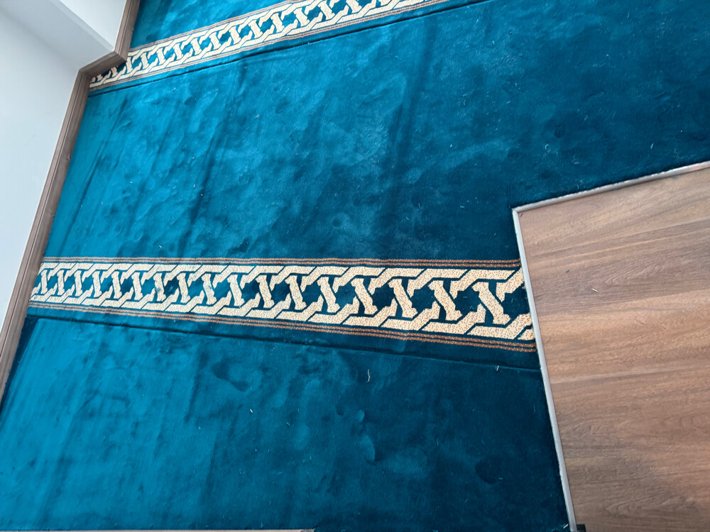 Mosque carpet, prayer carpet - 3