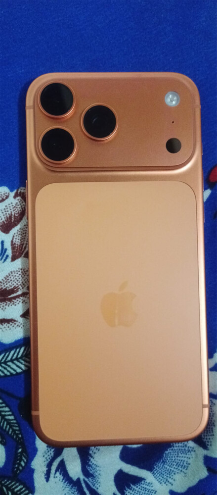 i phone 17 pro max  - 1