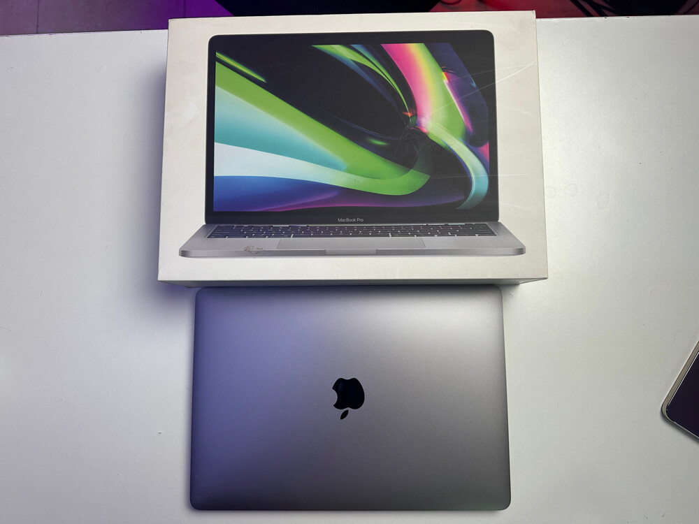 MACBOOK PRO M1 2020 1TB SSD - 1
