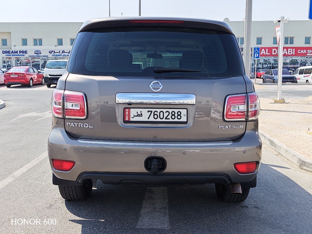 Nissan platinum V6 - 6