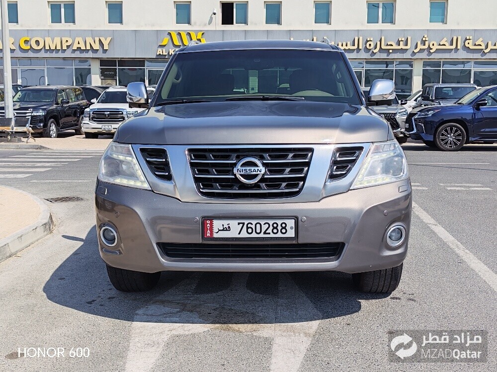 Nissan platinum V6 - 1