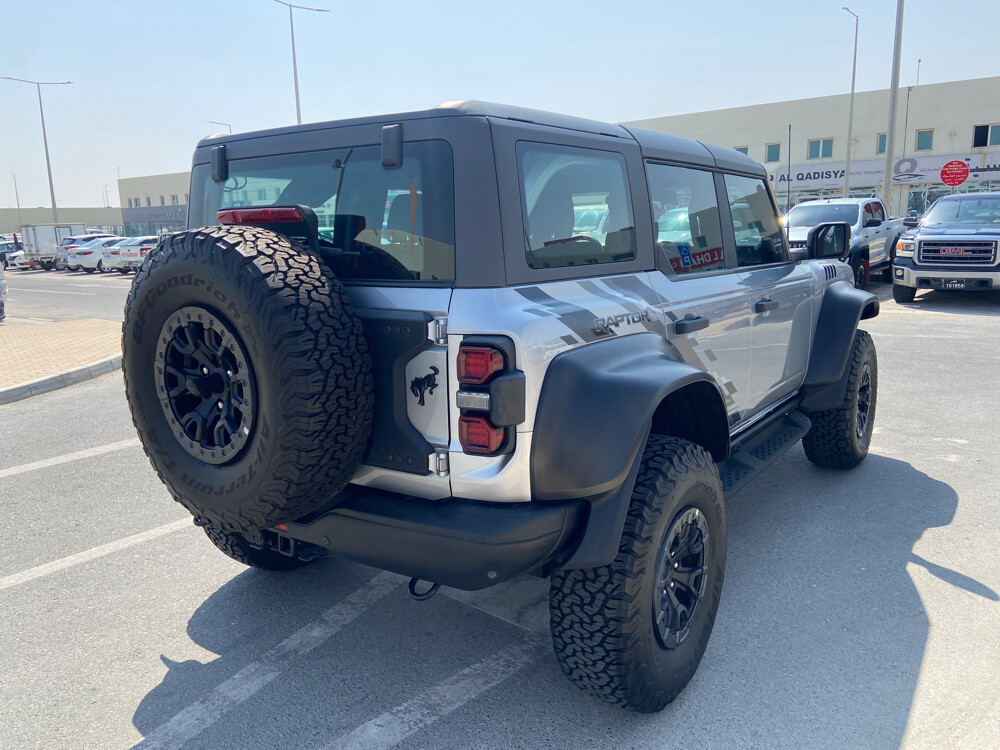 Ford Raptor 2023 Silver - 2