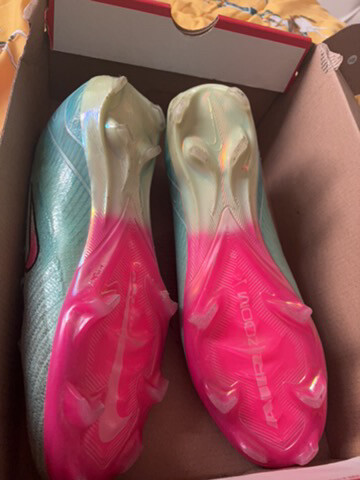 customized nike airzoom - 4
