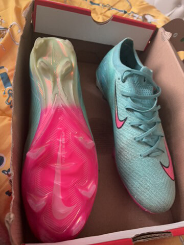 customized nike airzoom - 5
