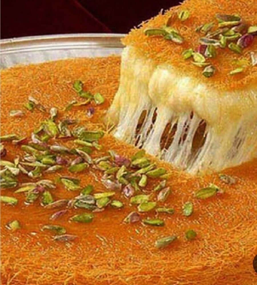 شيف حلويات شرقية خبرة تزيد عن 17 عام في المطاعم والفنادق - 11