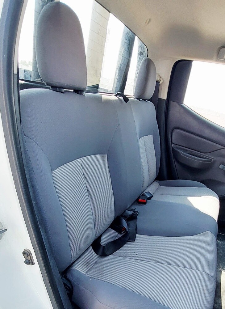 MITSUBISHI L200 - 10
