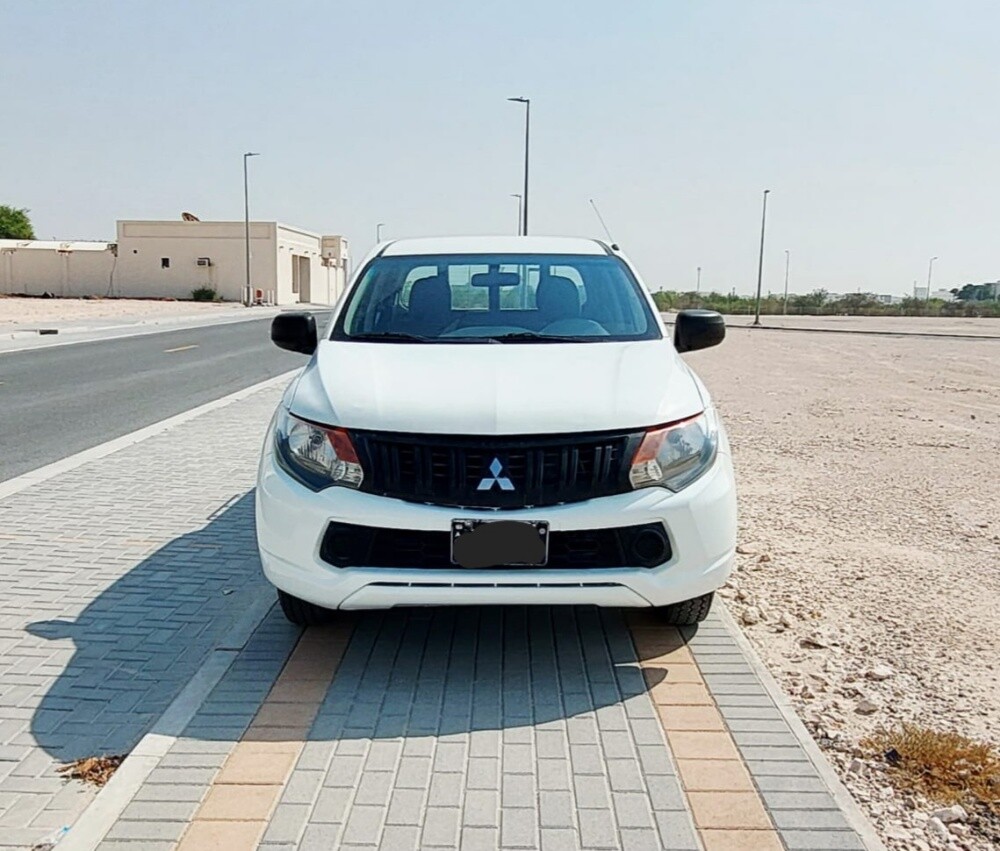 MITSUBISHI L200 - 7