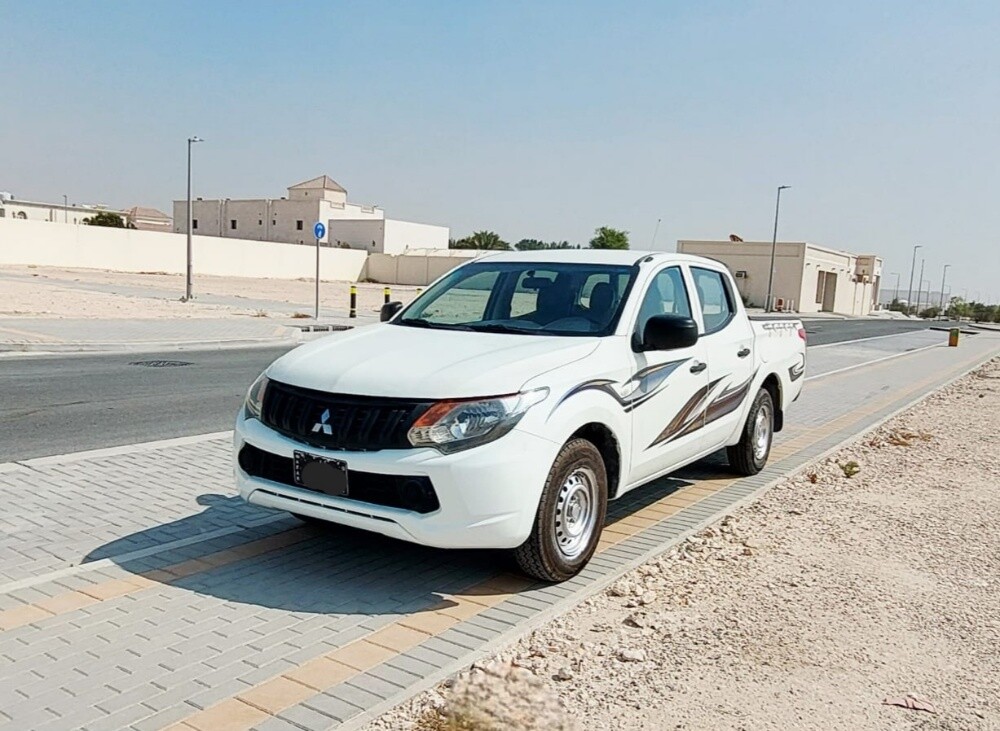 MITSUBISHI L200 - 1