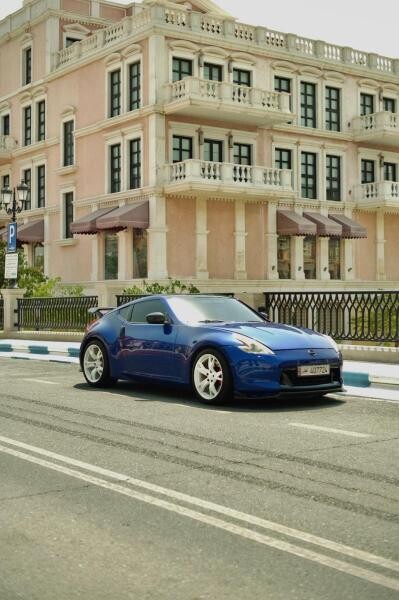 Nissan 370Z - 3