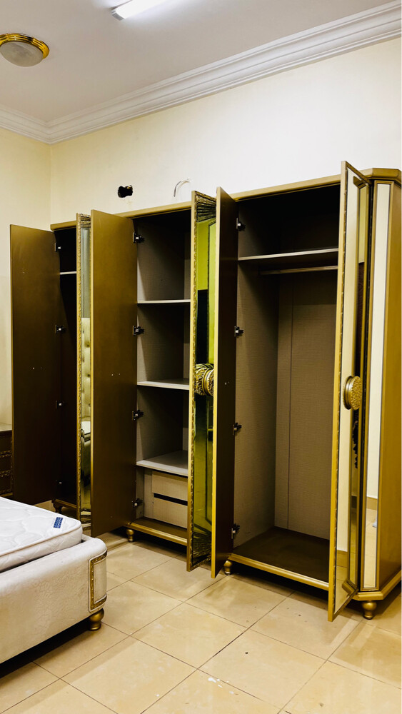 Midas bedroom set for sale  - 6