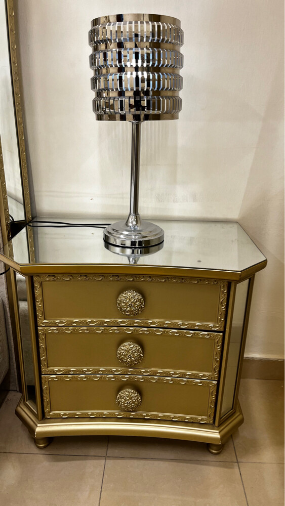 Midas bedroom set for sale  - 8