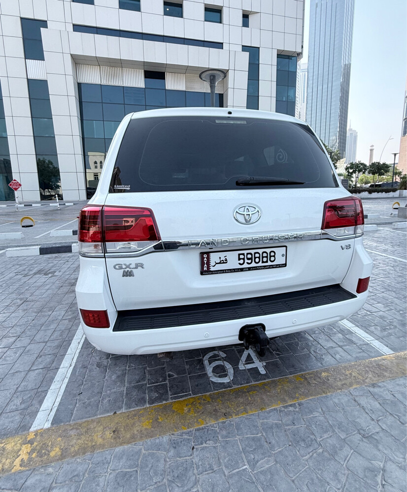 LAND CRUISER GXR V8 - 2