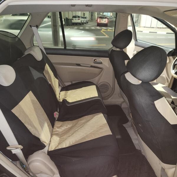 Kia Carens - 3