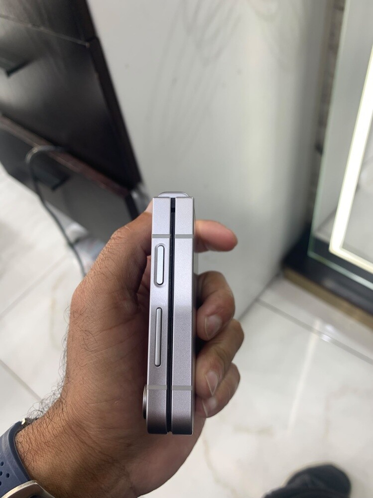 Samsung z flip 6 - 6