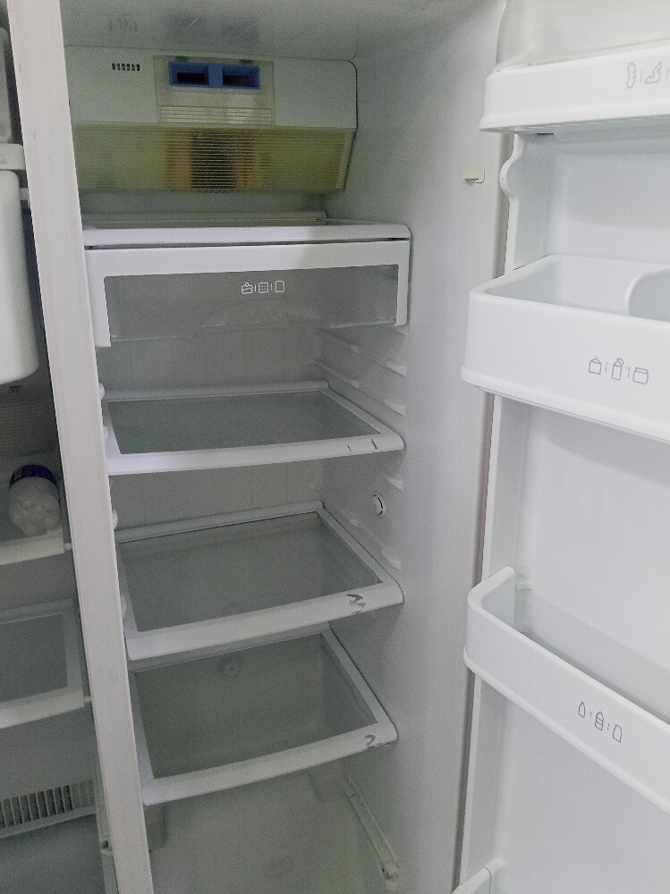 LG Double door Refrigerator - 4