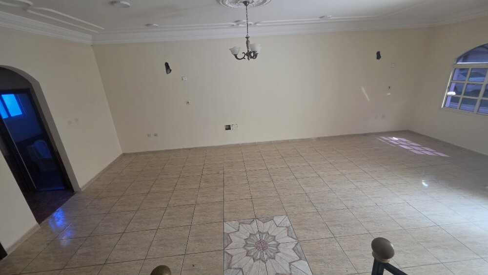 For Rent in Izghawa Villa Inside a - 10