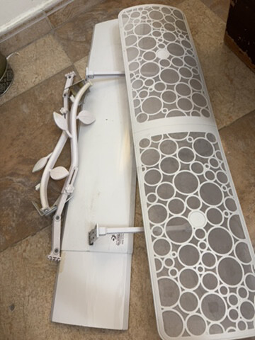 . AC wind deflector. - 1