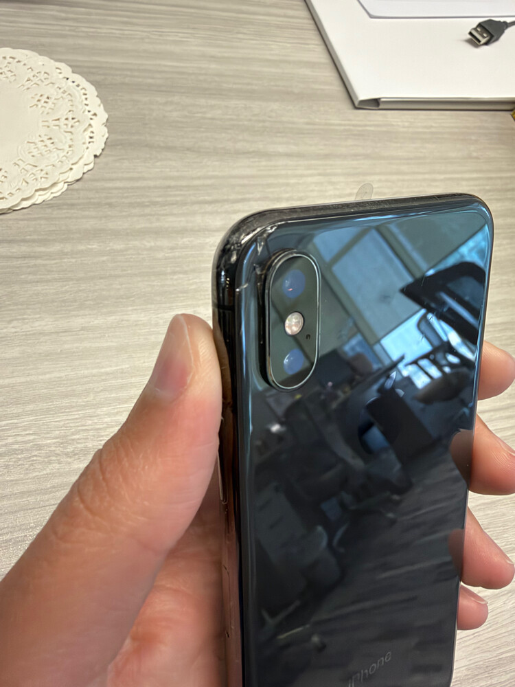 iPhone X 256GB - 4