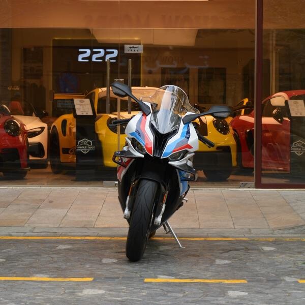 بي إم دبليو أم 1000 آر آر - 2