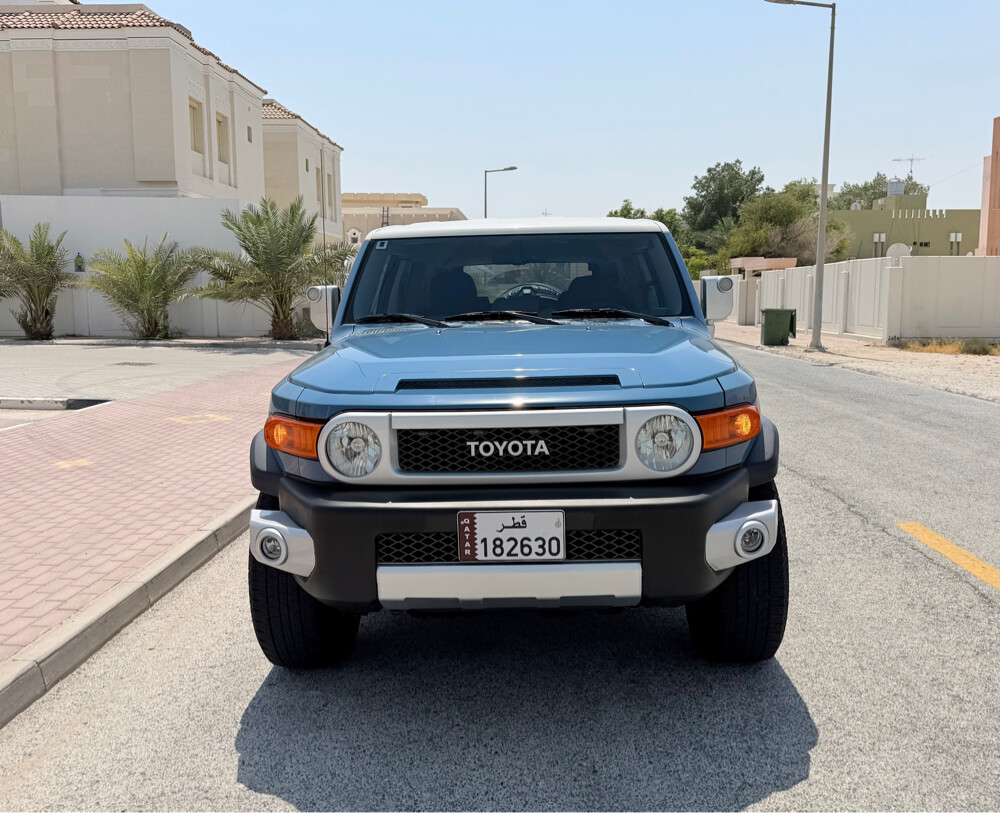 TOYOTA FJ CRUISER 2012 - 1