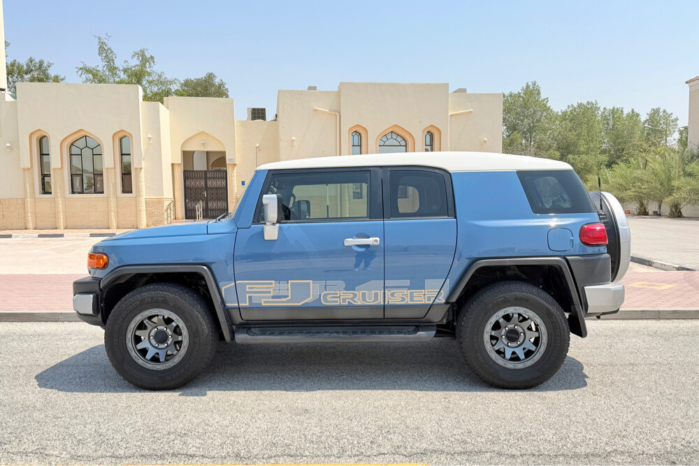 TOYOTA FJ CRUISER 2012 - 4