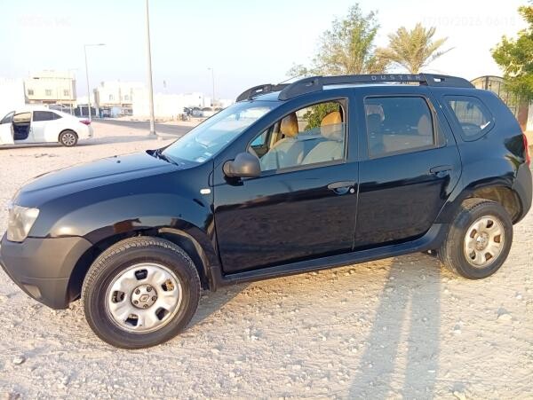 FOR QUICK SALE  RENAULT DUSTER - 6