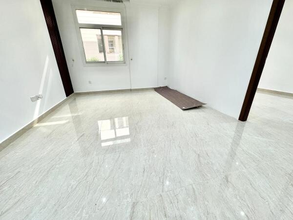 SPACIOUS 2 BHK | SEMI FURNISHED - 6