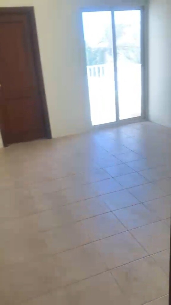 للايجار فيلا بالدحيل داخل مجمع - 4