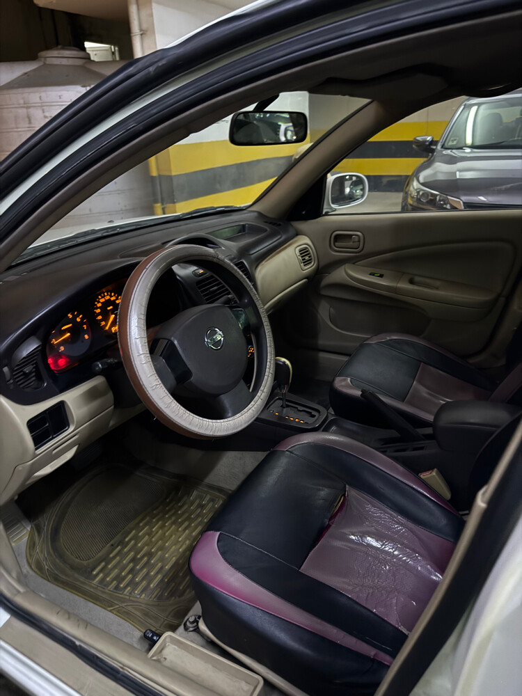 Nissan Sunny 2010 Perfect Condition - 2