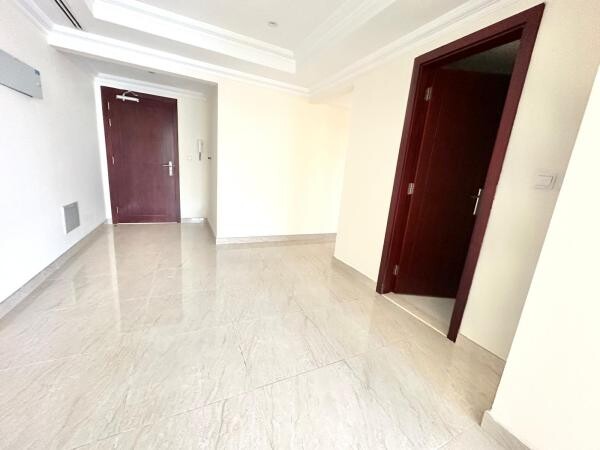 SPACIOUS 2BHK MASTER SEMI FURNISHED - 6