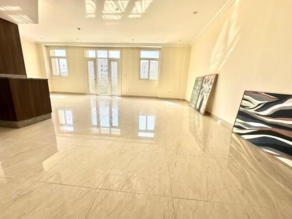SPACIOUS 2BHK MASTER SEMI FURNISHED - 2