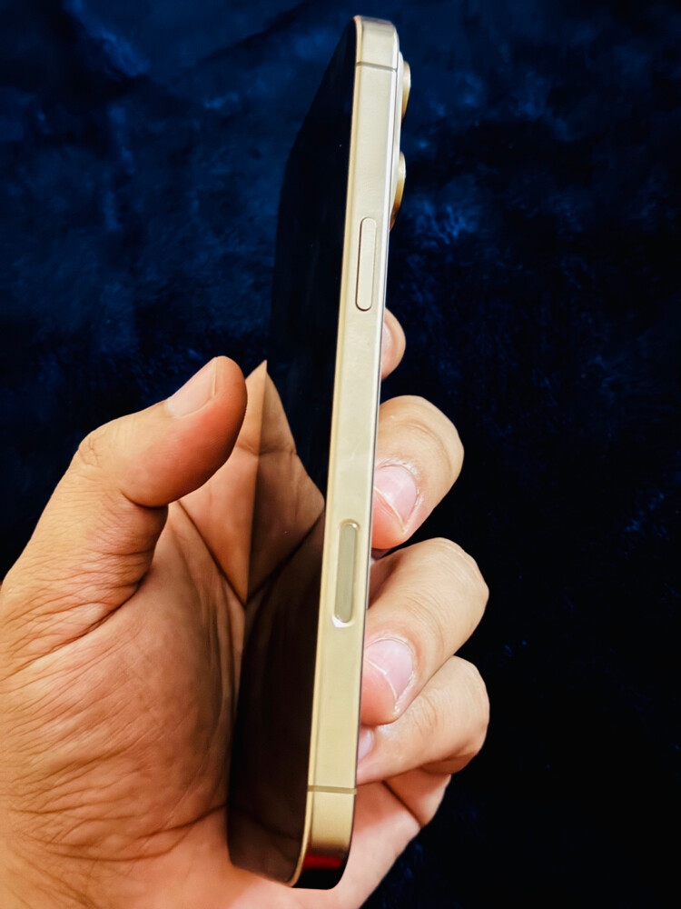 iPhone 16 pro max 512 GB. - 6