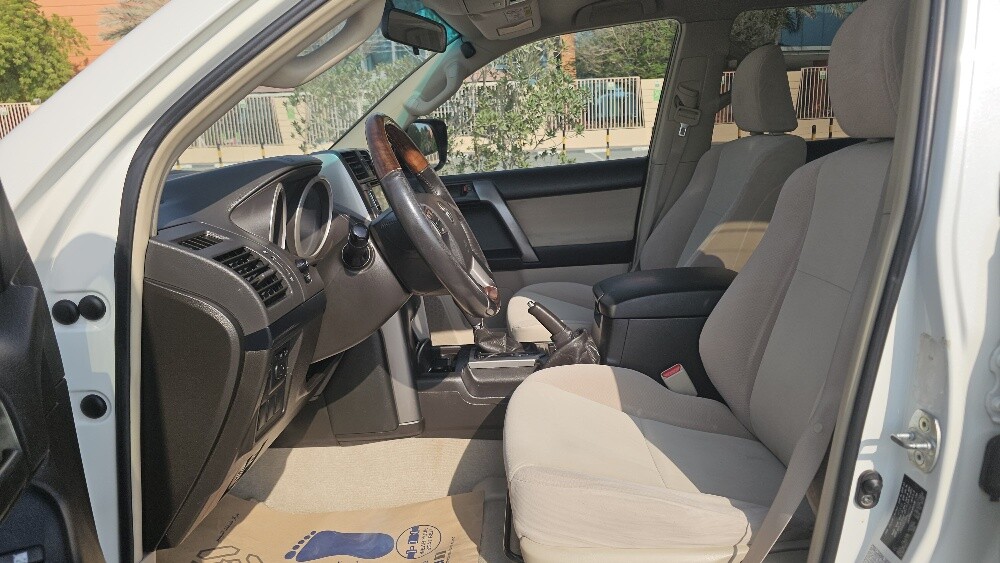 Prado excellent condition - 13