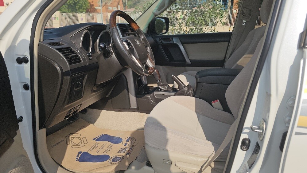 Prado excellent condition - 8