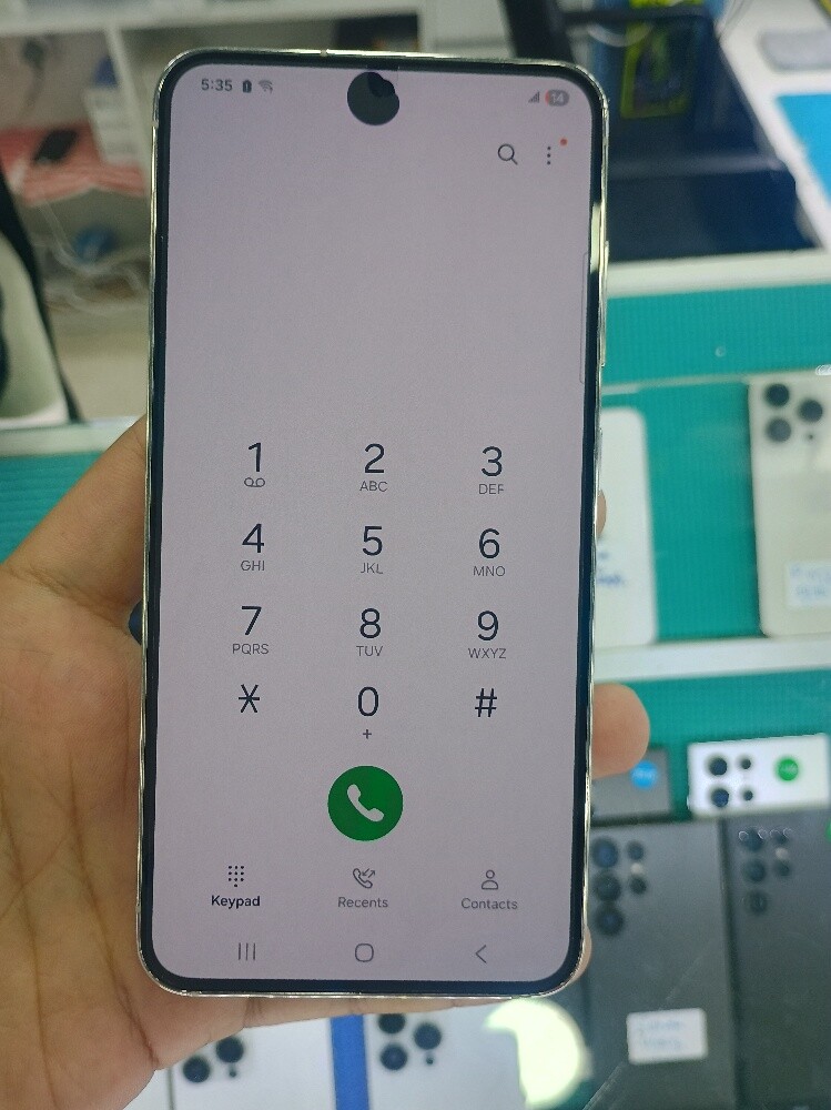 Samsung s23 - 2