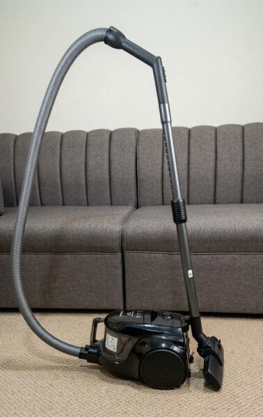 Samsung Vaccum Cleaner - 1