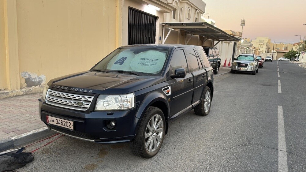 Land Rover - 2