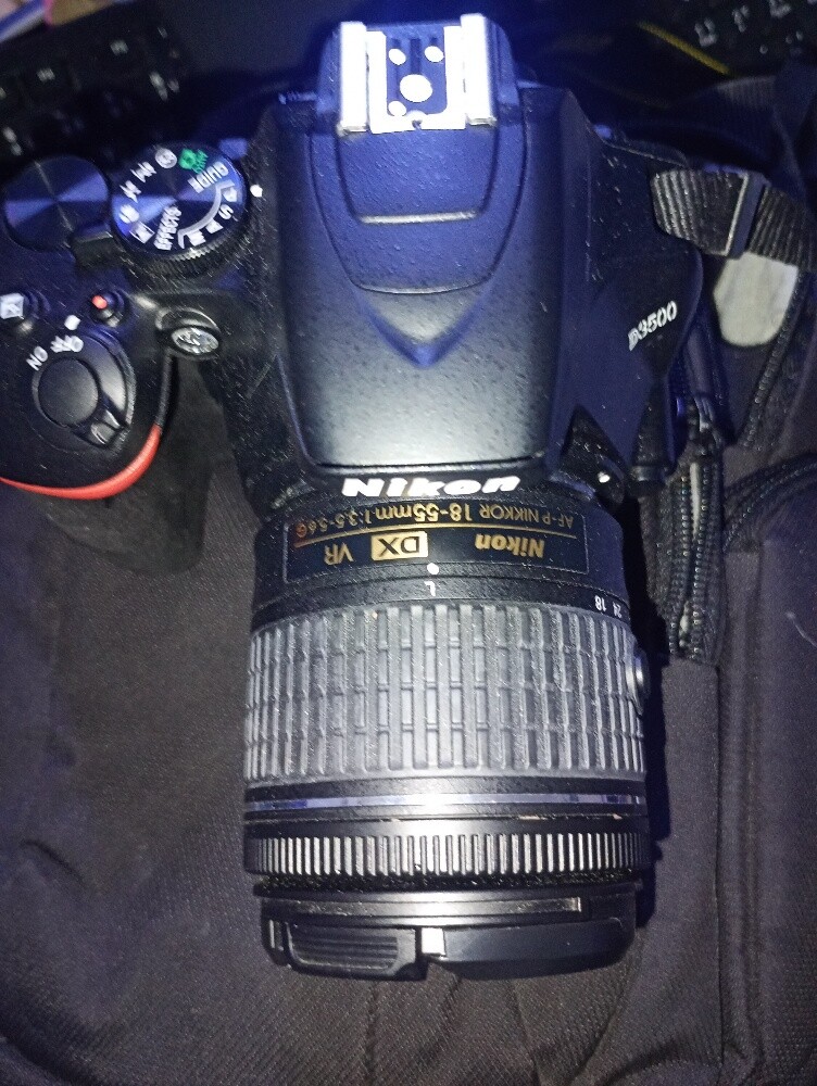 camera Nikon D3500 - 1