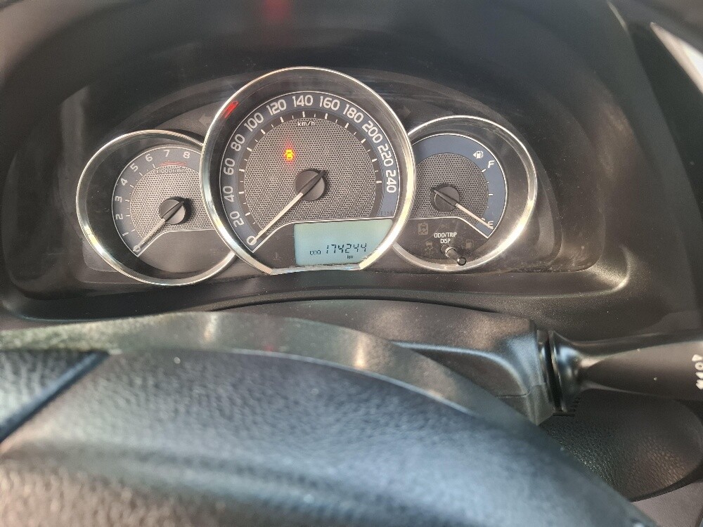 Toyota Corolla - 6