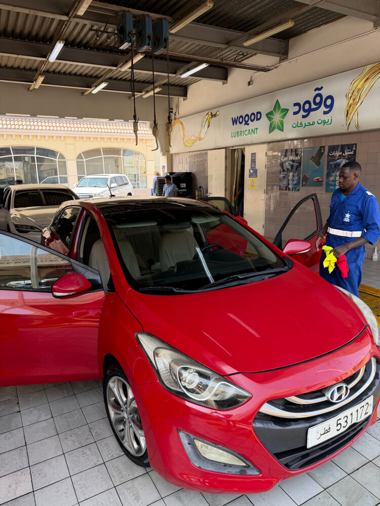 car like new  - 1